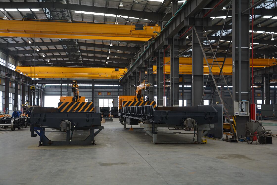 Bogie Type Y25Lsd1-K Flatbed Rail Transport Wagon Offering Fixed Bogie Wheelbase 1727.2mm Engineered for Heavy Cargo Transport